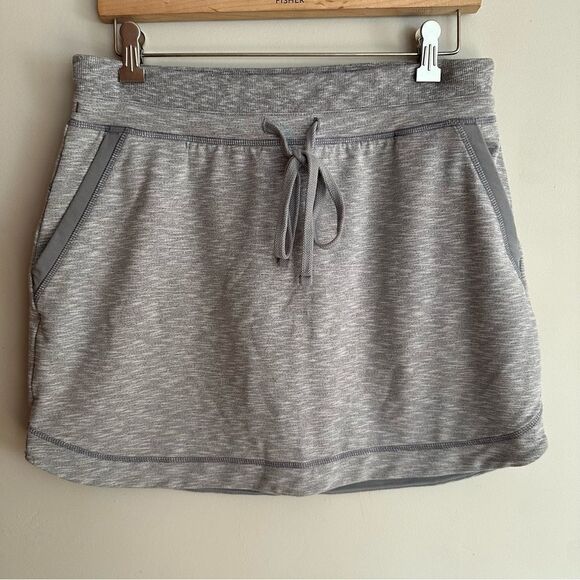 Athleta Techie Terry Skirt size medium - Picture 2 of 8